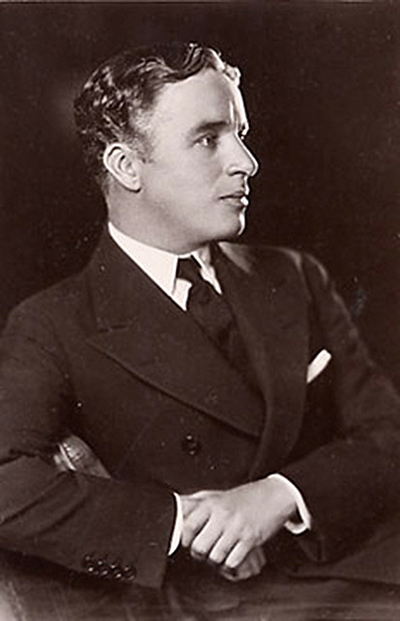 Podczas zawodów w Los Angeles Jędrzejowska wdała się w sprzeczkę z jednym z kibiców. Okazało się, że był nim Charlie Chaplin (na zdjęciu) Fot. Wikipedia
