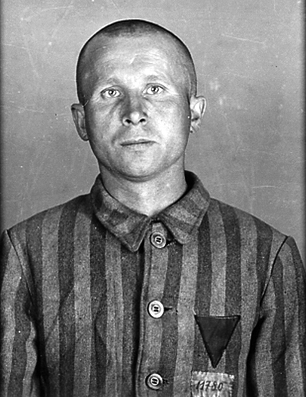 Obozowa fotografia Antoniego Łyki, więźnia nr 11780. Ze zbiorów Archiwum Państwowego Muzeum Auschwitz-Birkenau w Oświęcimiu