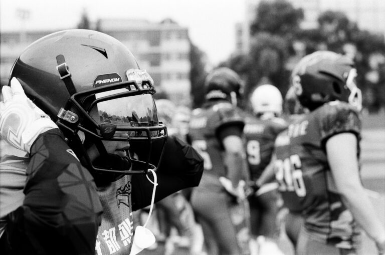 Współczesne autorytety sportowe – kto jest wzorem dla młodzieży?