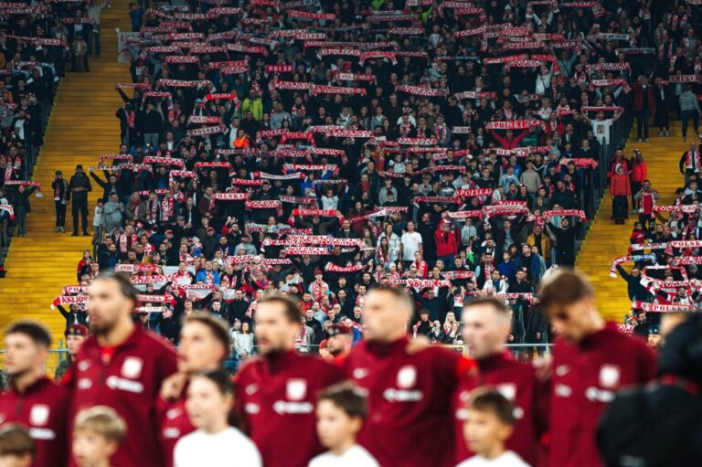 Reprezentacja jako współczesna forma wspólnoty. Dlaczego mecze Polski wciąż budzą coś więcej niż sportowe emocje?